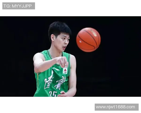 朱荣振的艺术之路与人生哲学探讨：从创作到生活的深刻反思与启示