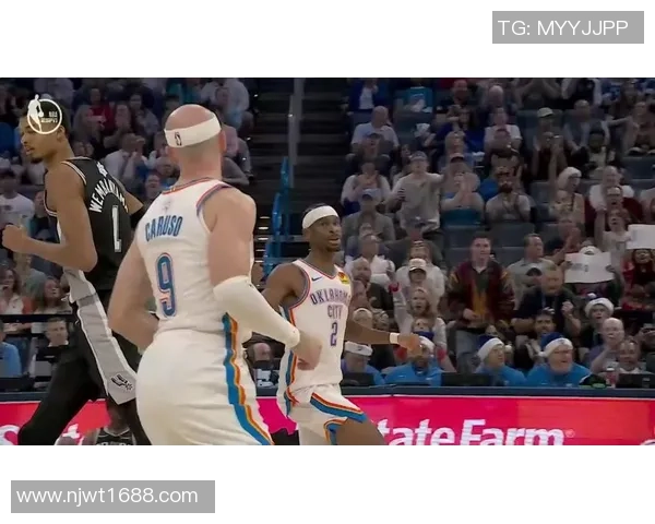 马刺与勇士常规赛对决精彩回顾球星表现与战术分析全景呈现